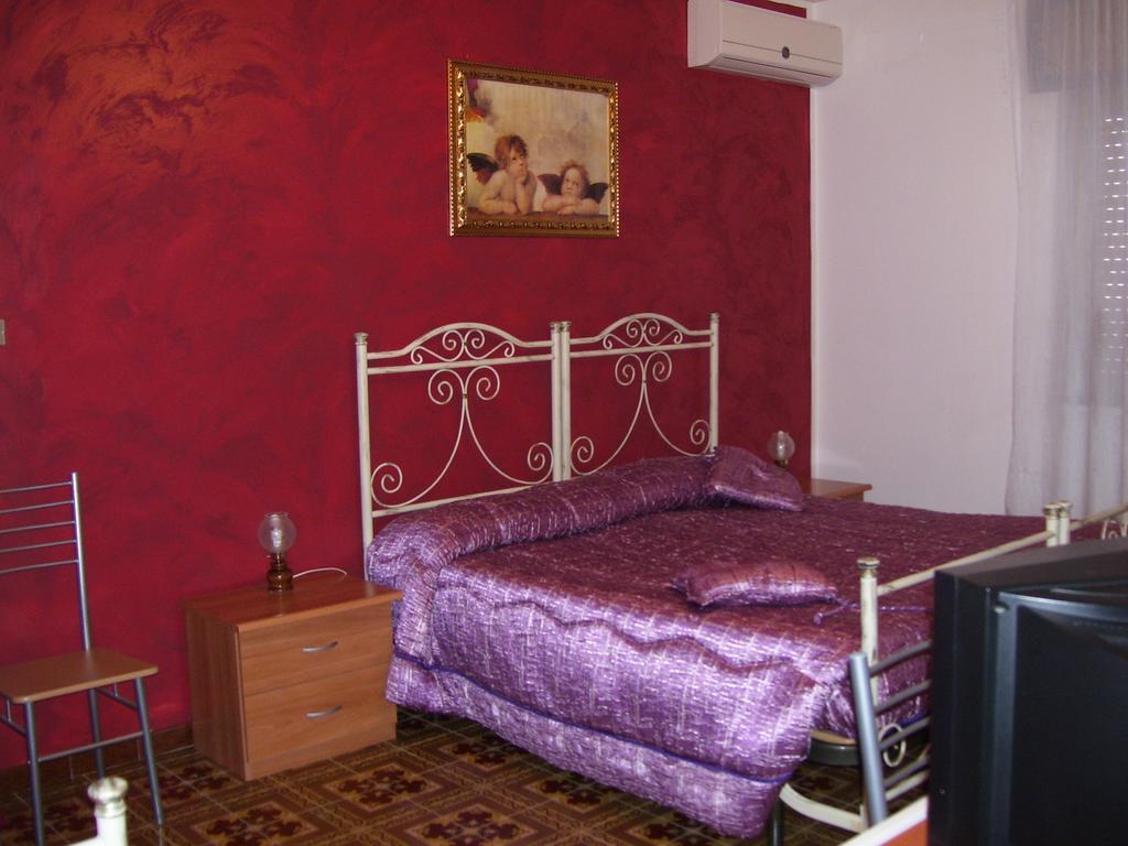 B&B Da Pietro Calascibetta Phòng bức ảnh