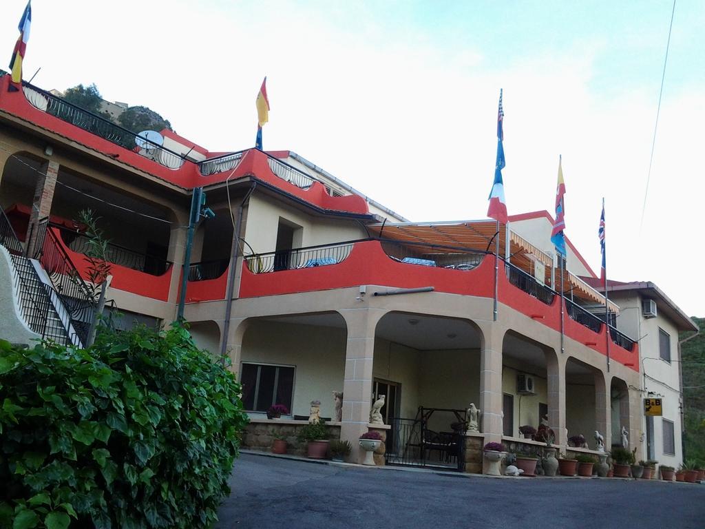 B&B Da Pietro Calascibetta Ngoại thất bức ảnh