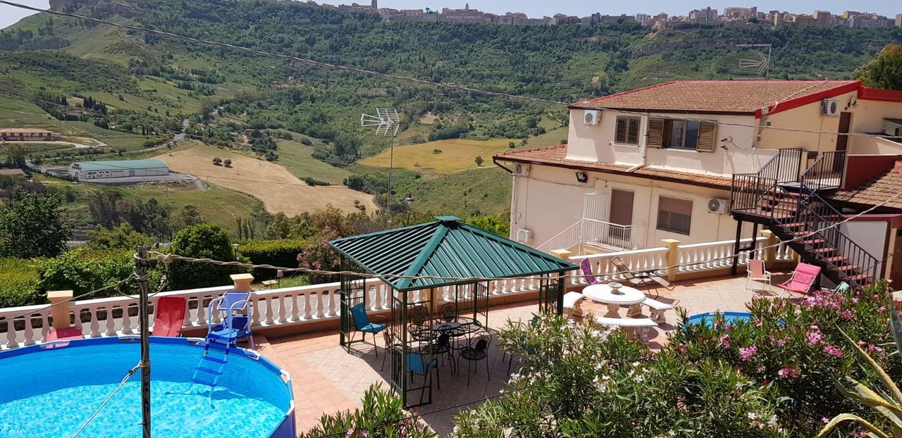 B&B Da Pietro Calascibetta Ngoại thất bức ảnh