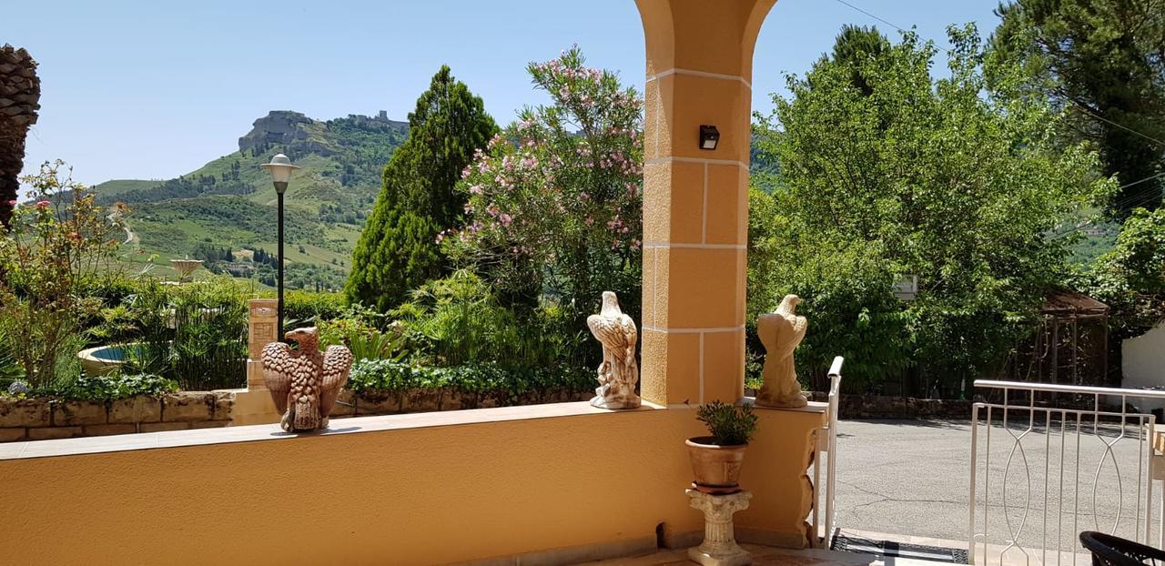 B&B Da Pietro Calascibetta Ngoại thất bức ảnh